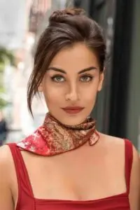 Lara Wolf